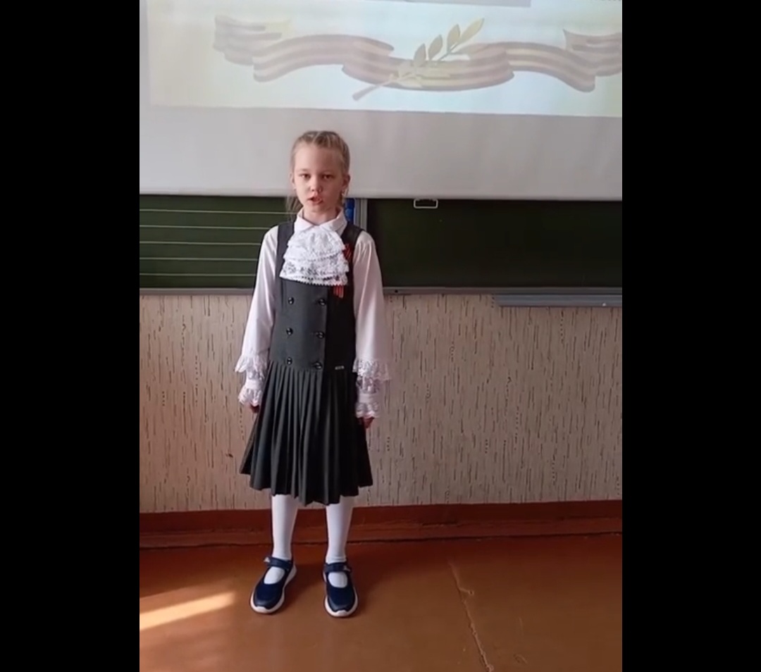 Поздравляем С Днём Победы.